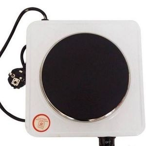 نمای نزدیک اجاق برقی یونی کوی LPS802N با صفحه حرارتی