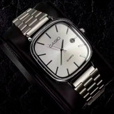 نمای نزدیک ساعت Casio کلاسیک نقره ای بند استیل