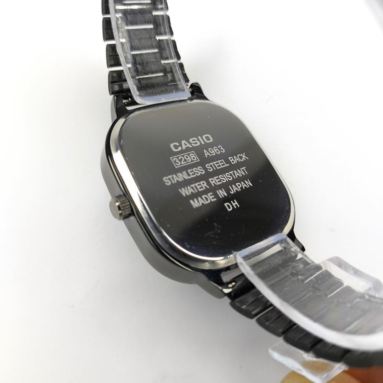 نمای پشت ساعت کاسیو Casio مردانه ضد آب