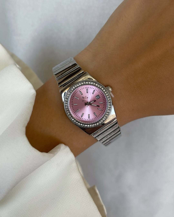 نمای روی دست ساعت مچی زنانه اومگا OMEGA بند استیل ضد آب تاریخدار رنگ صورتی